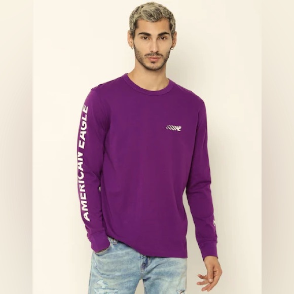 American Eagle Outfitters Other - American Eagle Men’s Purple Long Sleeve Graphic T-Shirt in size Large